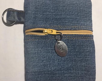 Cotton coin/keychain purse.