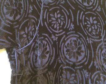 1920’s Vintage Chinese Mandarin Cutvelvet Dress