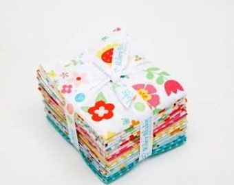 Riley Blake Bloom Where You're Planted Fat Quarters by Lori Whitlock 18 pc