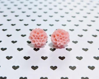 Pink Chrysanthemum flower stud earrings. Stainless Steel earrings. 10mm earrings.