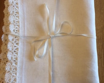 NEW!!! Hand made exclusive linen table runner with crochet borders