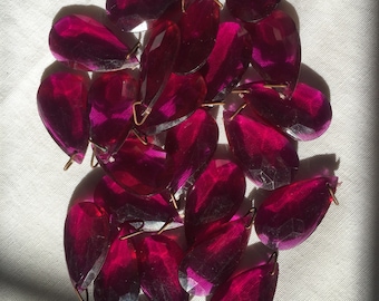 Chandelier prisms, plastic, amethyst color. Qnty 23