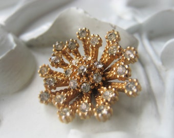 Vintage Flower Cabochon Metal Flower Item No. 9452