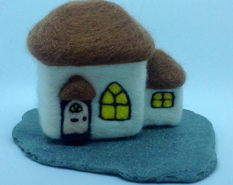 Needle felted cottage. Thatched cottage.