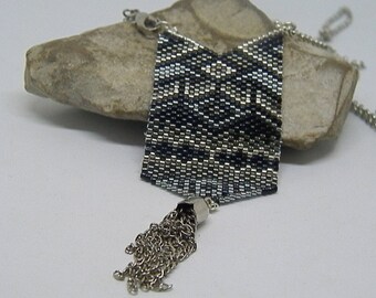 Woven black and Silver Needle necklace