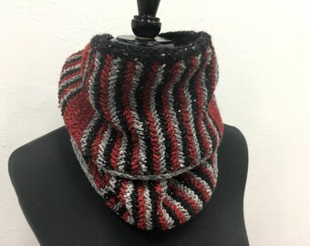 Knitting Pattern - Owen Herringbone Cowl
