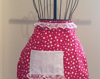 Red Dot Half Apron