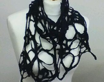 black lacey felted scarf