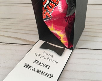 Ring Pop Box, Will you be my Ring Bearer Gift Box, Ring Pop Bridesmaid Proposal, Flower girl Gift, Mini paper box- black or white