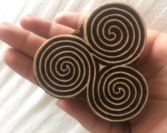 Geometric pattern Indian wood printing block hand carved stamp for fabric pottery henna DIY ; Tjaps ; Batik stamp