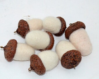 White felted acorns Needle felted acorns Felted wool acorns Christmas home decoration
