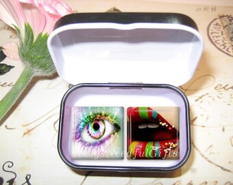 Set of 2 Glass Tile Magnets, Fridge Magnets in gift tin, Eye and Lips, Best friends gift, Hostess Gift, SET OF 2.