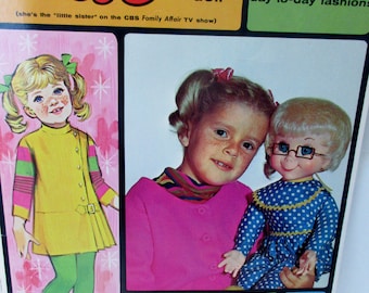 Vintage Retro 1968 Whitman BUFFY Paper doll BOOK Original