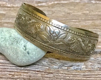Vintage silver cuff bracelet, vintage cuff bracelet, silver cuff bracelet, vintage bracelet, Asian style bracelet, silver bracelet