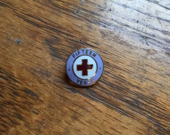 Vintage US American Red Cross Fifteen Year Service Enamel Pin ARC