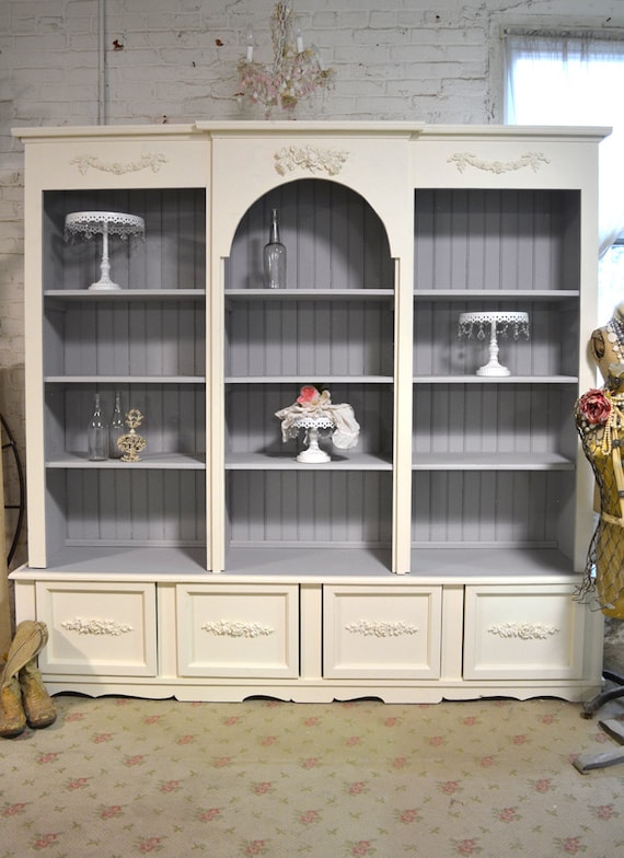 Painted Cottage Shabby White Farmhouse China Cabinet/ Bookcase