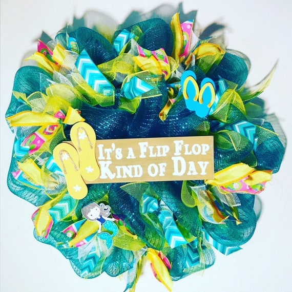It's a Flip Flop Kind of Day Wreath