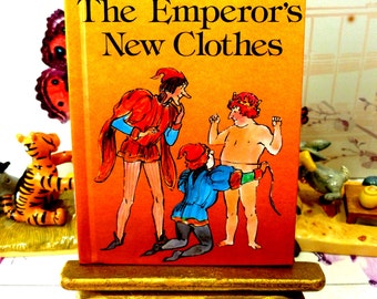 The Emperors New Clothes Vintage LadyBird Book Well Loved Tales Glossy Cover 1980 Easy Reader
