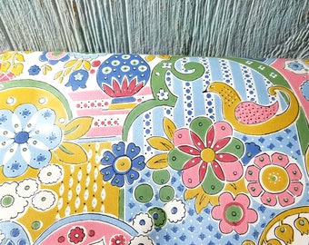 Wallpaper Swatch, Vintage Wallpaper, Wallpaper Scrap, Craft Supply, Paper Crafting, Paper Ephemera, Bright Birds, Flower Power, Mid Century