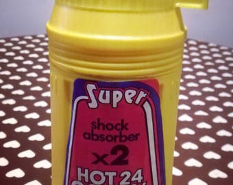 bright yellow vintage thermos brand ISOFRANCE (3/4 L) new
