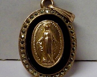 Wonderful 1/20 10K Gold Blessed Mother Pendant