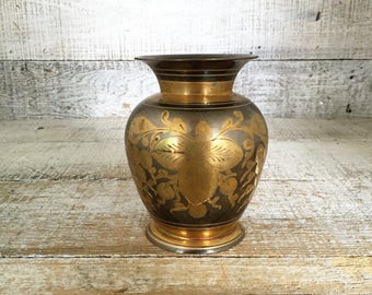 Vase Vintage Brass Vase Vintage Etched Vase Short Brass Vase Ornate Flower Vase Mid Century Vase Vintage Flower Vase Cottage Chic Decor Gift