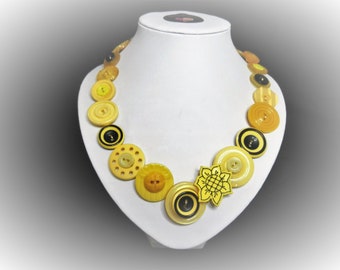 Button necklace - Amber Delight. Gift for her, boho necklace, statement necklace, unique gift, buttons, handmade jewelry, Mothers Day, OOAK