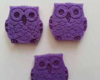 lot de 3 hiboux /chouettes en feutrine violet 25*30mm