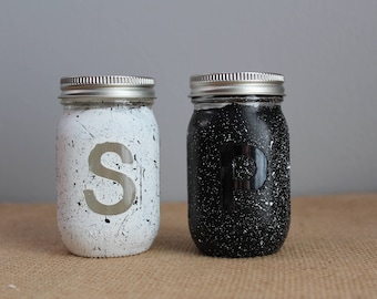 Mason Jar Salt and Pepper Shaker