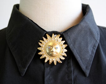 Vintage 90's Gold Tone Sun Brooch