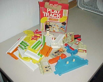1981 Lesney Matchbox Cars Play Track