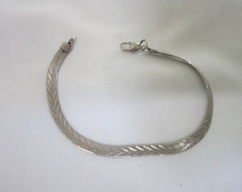 Vintage Silver Tone Herringbone Flat Chain Bracelet