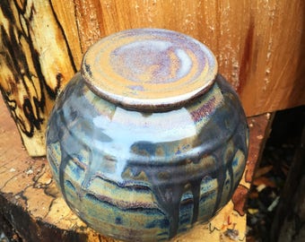 Lidded stoneware ceramic pottery jar container in heather