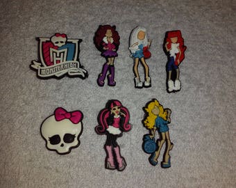 Lot 7 jibbitz Monster high (badges for fangs)