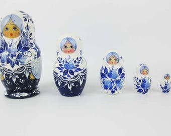 Russian Nesting Doll Matryoshka 5 Pc Set Signed By Artist Blue And White Babushka
