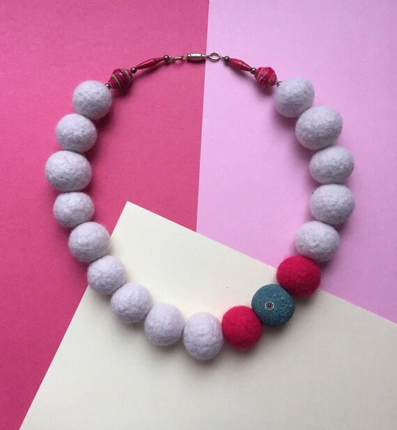 Felt necklace grey necklace pink felt necklace paper bead