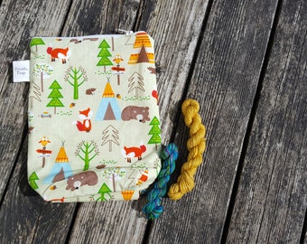 Medium sized project bag. Fully lined with zip and Bleddfa Bags Label
