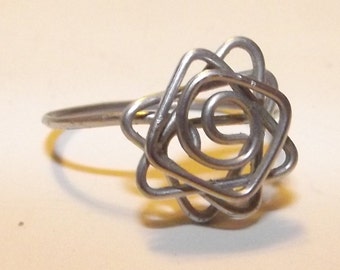Flower Wire Wrapped Ring