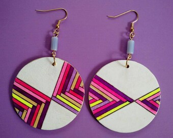 Intersecting lines- purple