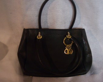 PHYNES Black Leather Hand Bag