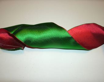 5 yards of Reversible Ribbon, Solid Green Ribbon, Holiday Ribbon, Seasonal Ribbon, Wired Edge Ribbon, Solid Red Ribbon, Tree Ribbon