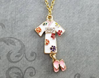 Kimono Necklace Geisha Necklace Japanese Jewelry Japanese Necklace Japan Travel Gift Geta Necklace Kimono Charm Necklace Pendant Necklace