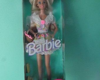 Russell Stover 1995 Special Edition Barbie Doll vintage Special Edition New in box