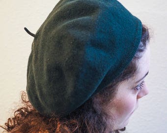 Vintage Wool Beret in Forest Green
