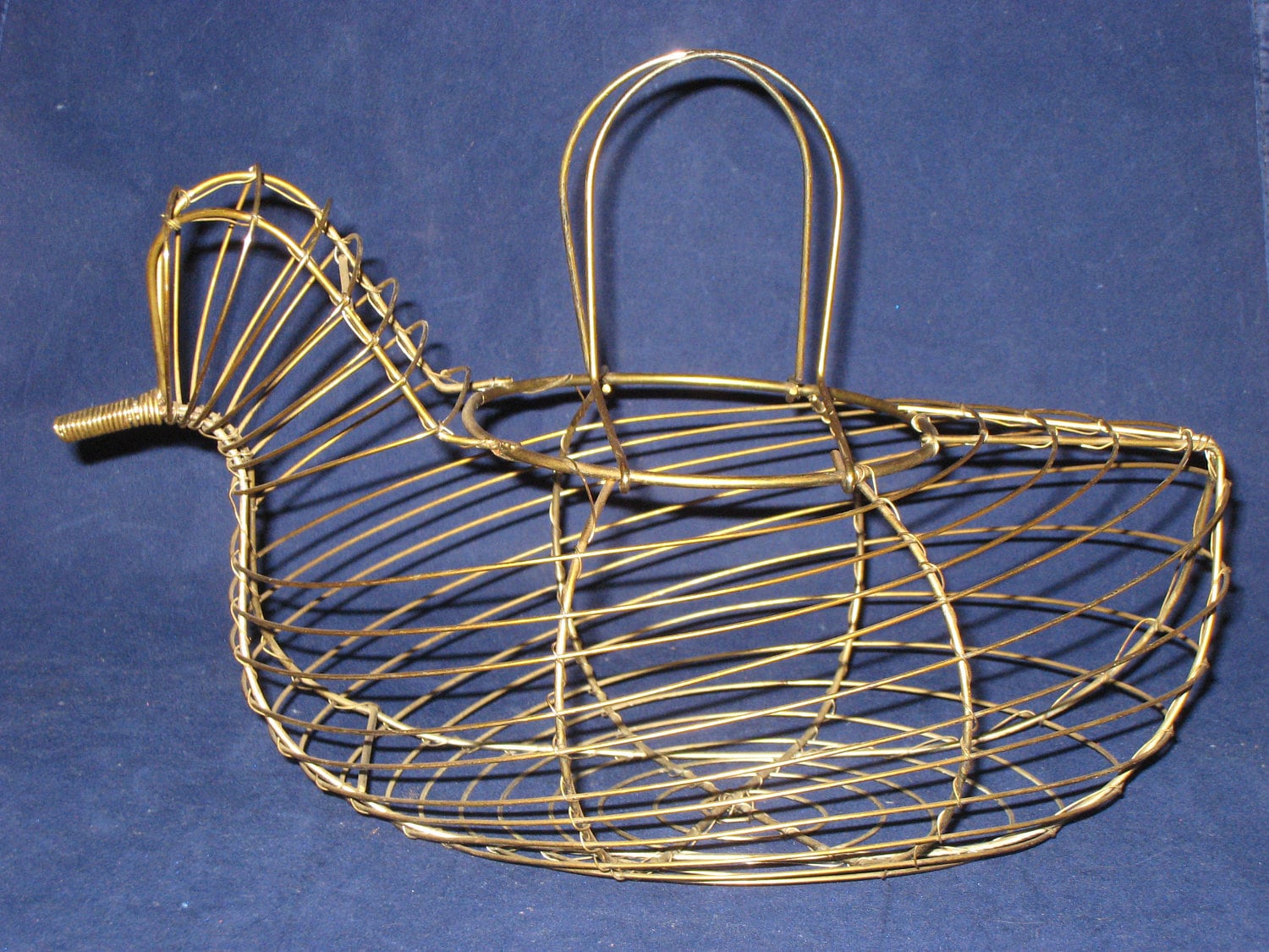 Wire Chicken Egg Gathering Basket/Wire Egg Basket/Gold Brass