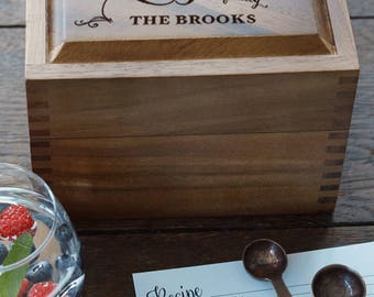 Heirloom Recipe Box, Personalized wedding present recipe box, Acacia wood custom recipe box