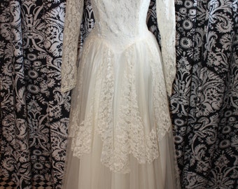 1950's Wedding Gown Item #197-WG