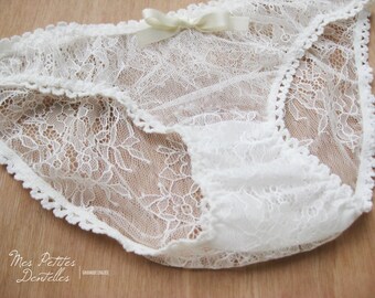 Ready to ship XS Size / Bridal lace chantilly panty bikini - Ivory