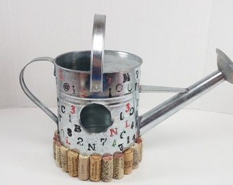 Metal bird house hand made cork metal birdhouse
