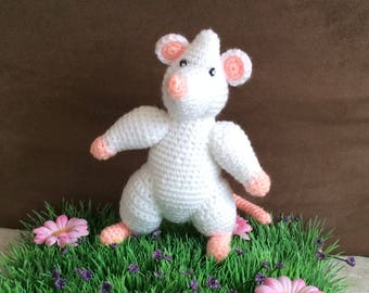 Fully crocheted white rat